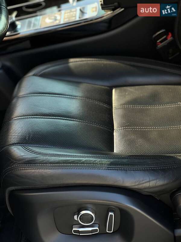 Внедорожник / Кроссовер Land Rover Range Rover 2016 в Киеве