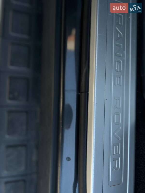 Внедорожник / Кроссовер Land Rover Range Rover 2016 в Киеве