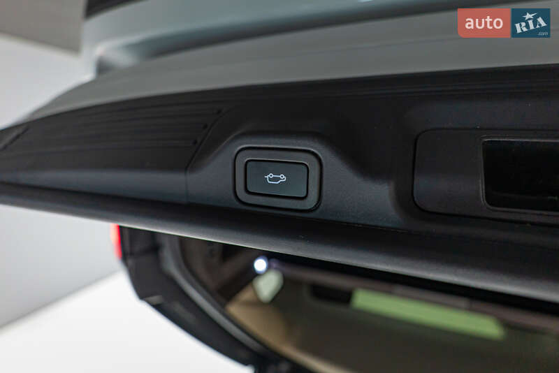 Позашляховик / Кросовер Land Rover Range Rover 2021 в Києві фото 10 Позашляховик / Кросовер Land Rover Range Rover 2021 в Києві