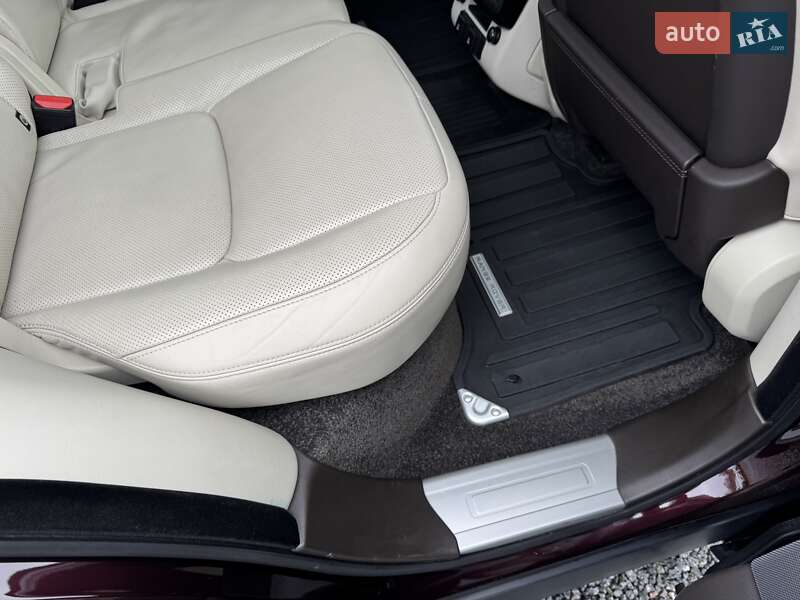 Внедорожник / Кроссовер Land Rover Range Rover 2018 в Тернополе