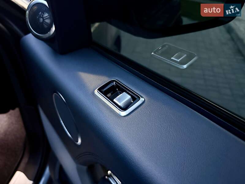 Внедорожник / Кроссовер Land Rover Range Rover 2019 в Одессе фото 72 Внедорожник / Кроссовер Land Rover Range Rover 2019 в Одессе