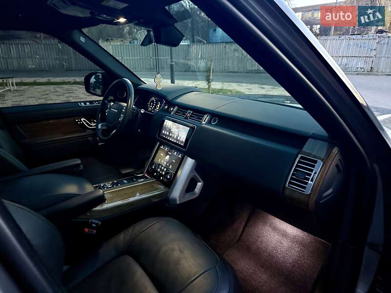 Внедорожник / Кроссовер Land Rover Range Rover 2019 в Одессе фото 75 Внедорожник / Кроссовер Land Rover Range Rover 2019 в Одессе
