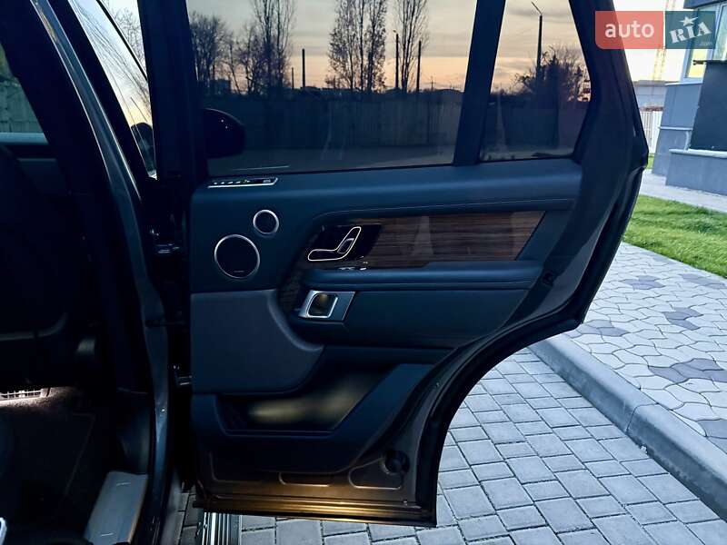 Внедорожник / Кроссовер Land Rover Range Rover 2019 в Одессе фото 94 Внедорожник / Кроссовер Land Rover Range Rover 2019 в Одессе
