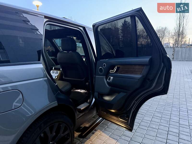 Внедорожник / Кроссовер Land Rover Range Rover 2019 в Одессе фото 95 Внедорожник / Кроссовер Land Rover Range Rover 2019 в Одессе