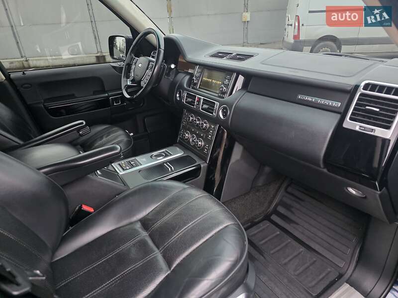 Позашляховик / Кросовер Land Rover Range Rover 2011 в Києві