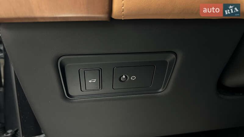 Внедорожник / Кроссовер Land Rover Range Rover 2018 в Львове