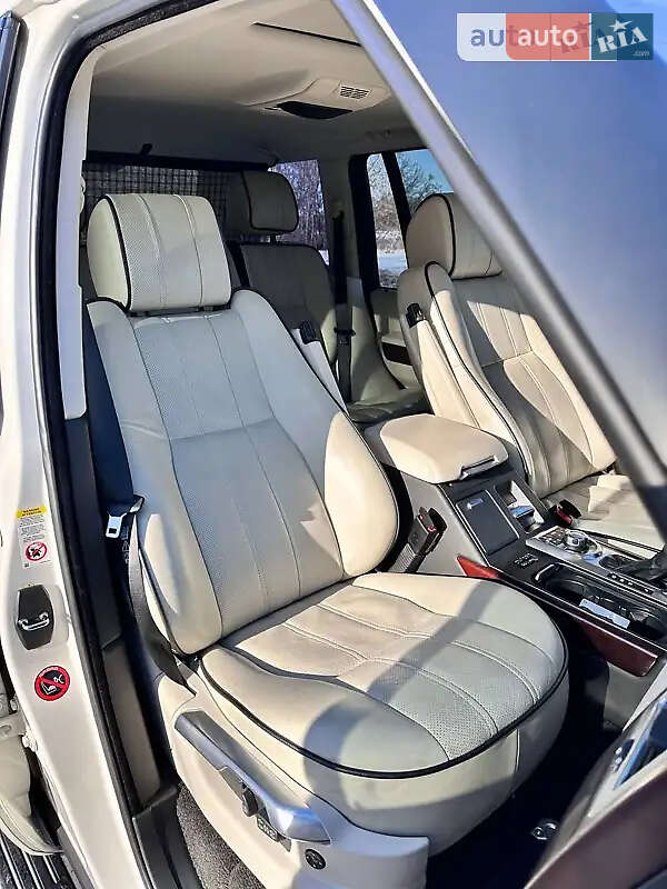 Позашляховик / Кросовер Land Rover Range Rover 2010 в Києві