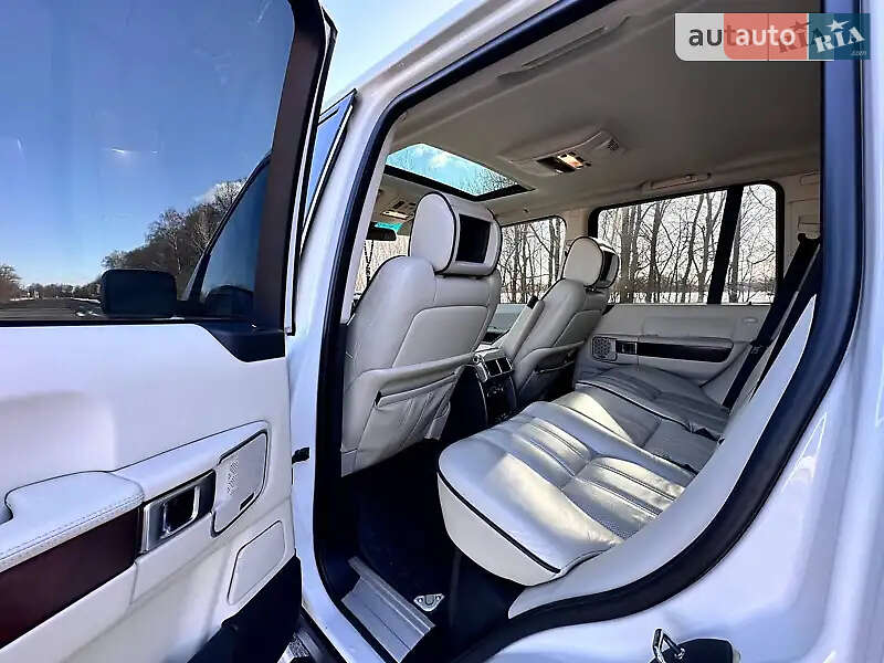 Позашляховик / Кросовер Land Rover Range Rover 2010 в Києві