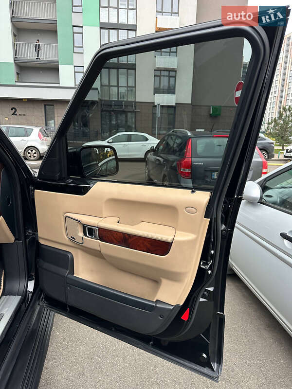 Позашляховик / Кросовер Land Rover Range Rover 2010 в Києві