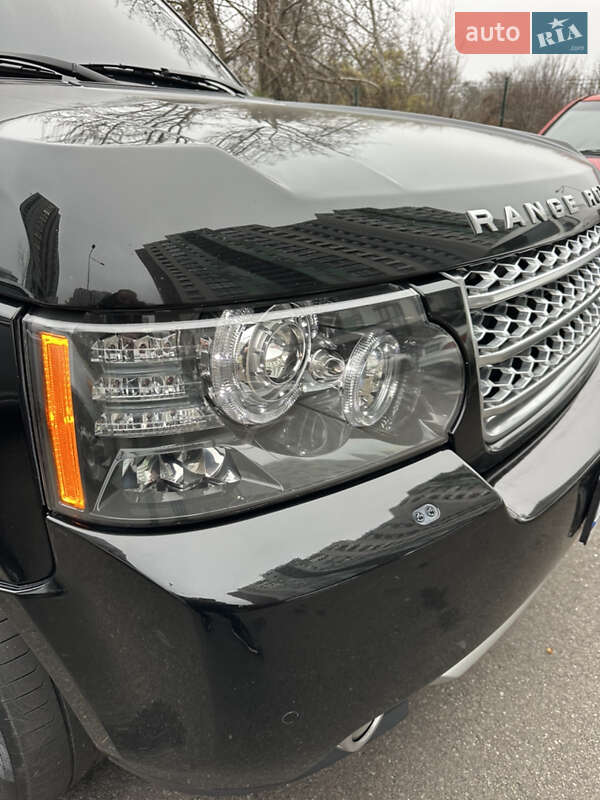 Позашляховик / Кросовер Land Rover Range Rover 2010 в Києві