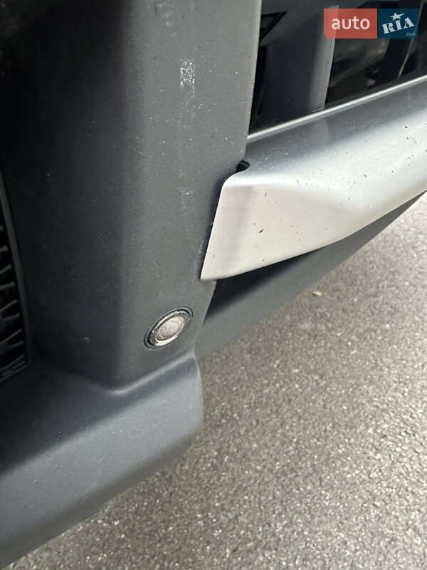 Позашляховик / Кросовер Land Rover Range Rover 2010 в Києві