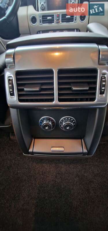 Внедорожник / Кроссовер Land Rover Range Rover 2011 в Киеве