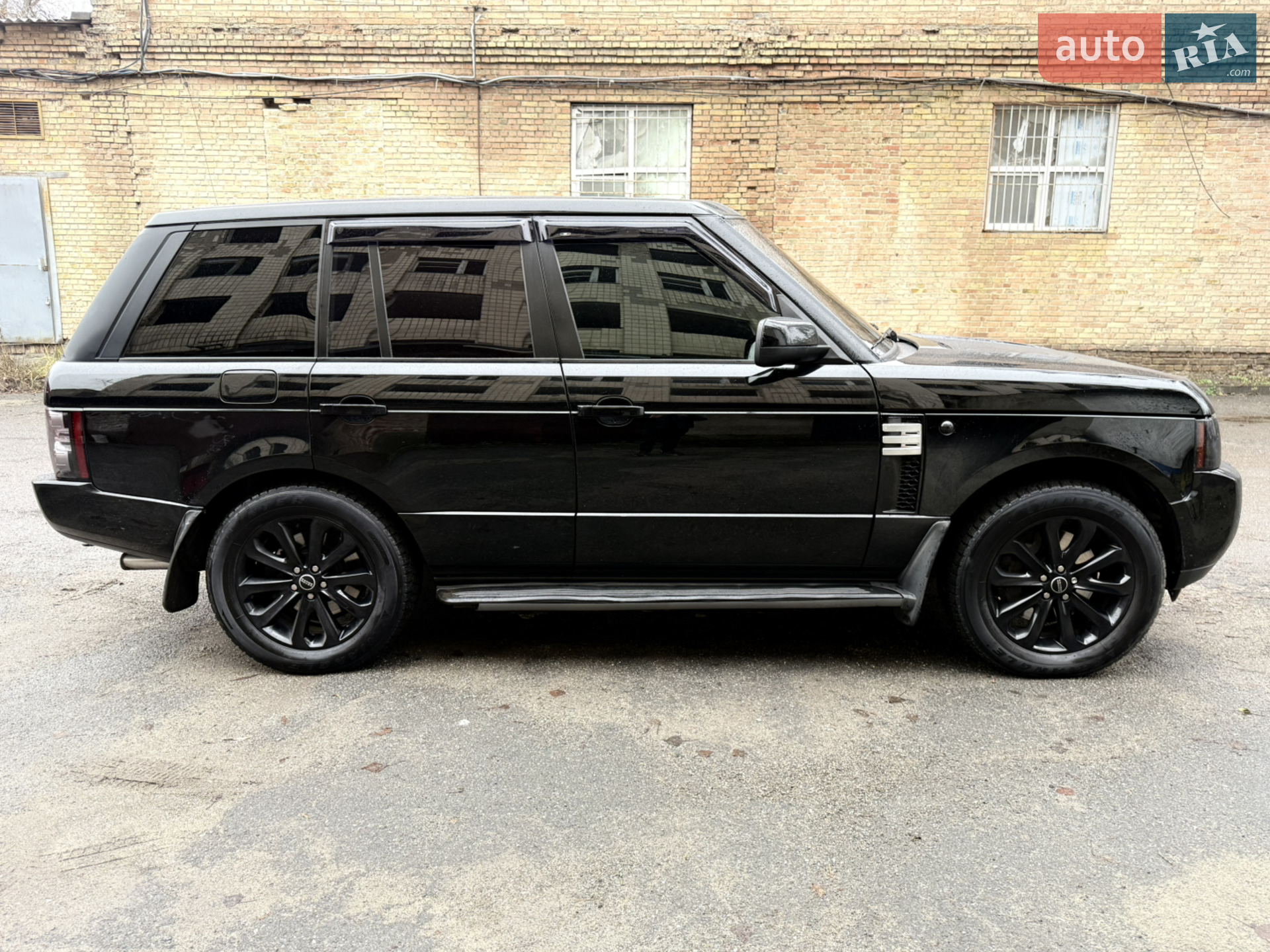 2010 Land Rover Range Rover - мініатюра 16