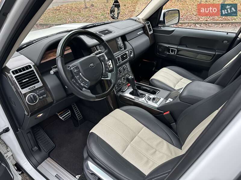 Внедорожник / Кроссовер Land Rover Range Rover 2010 в Киеве фото 30 Внедорожник / Кроссовер Land Rover Range Rover 2010 в Киеве