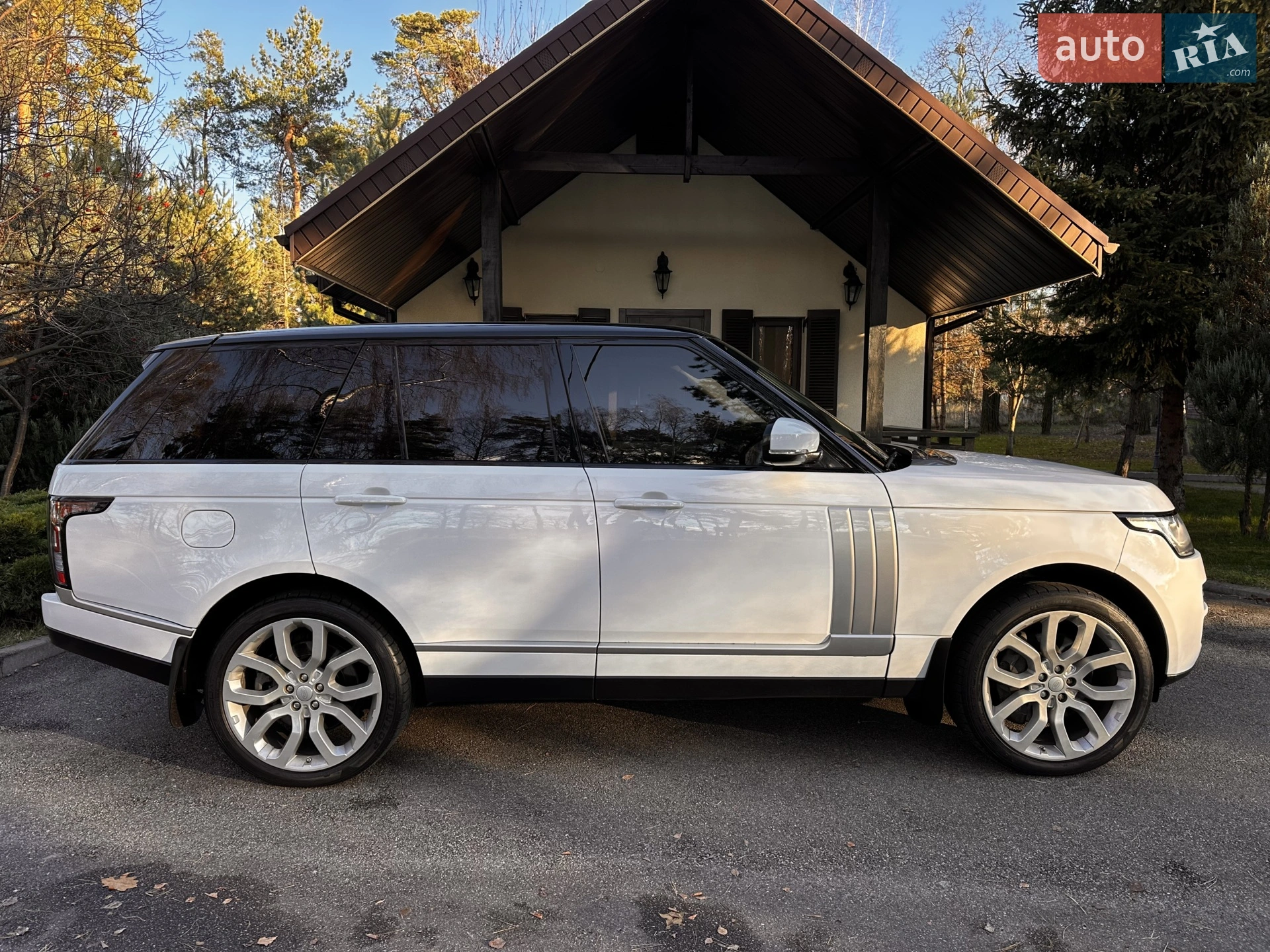 2013 Land Rover Range Rover - мініатюра 18