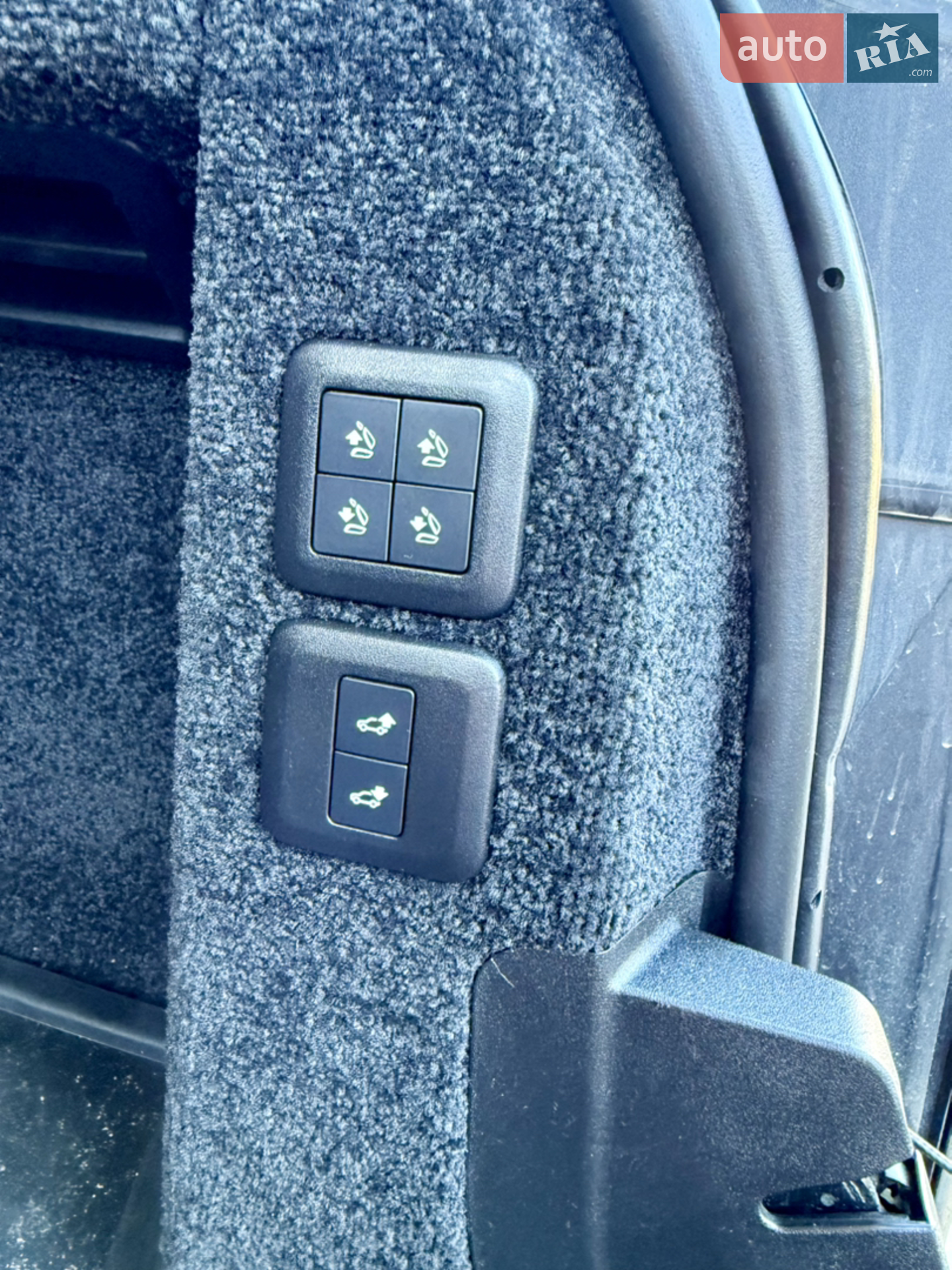 2018 Land Rover Range Rover - мініатюра 37