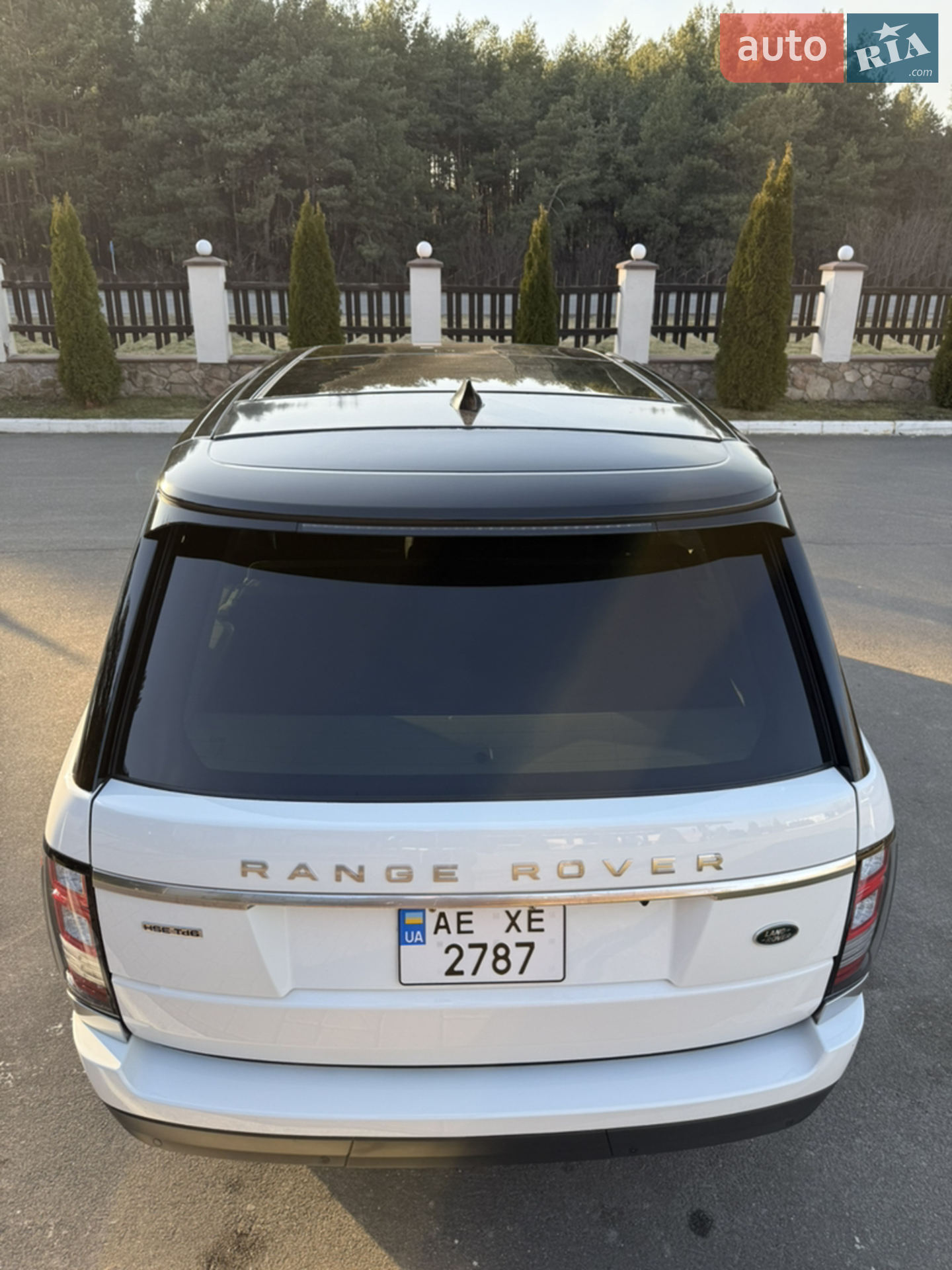 2017 Land Rover Range Rover - мініатюра 17