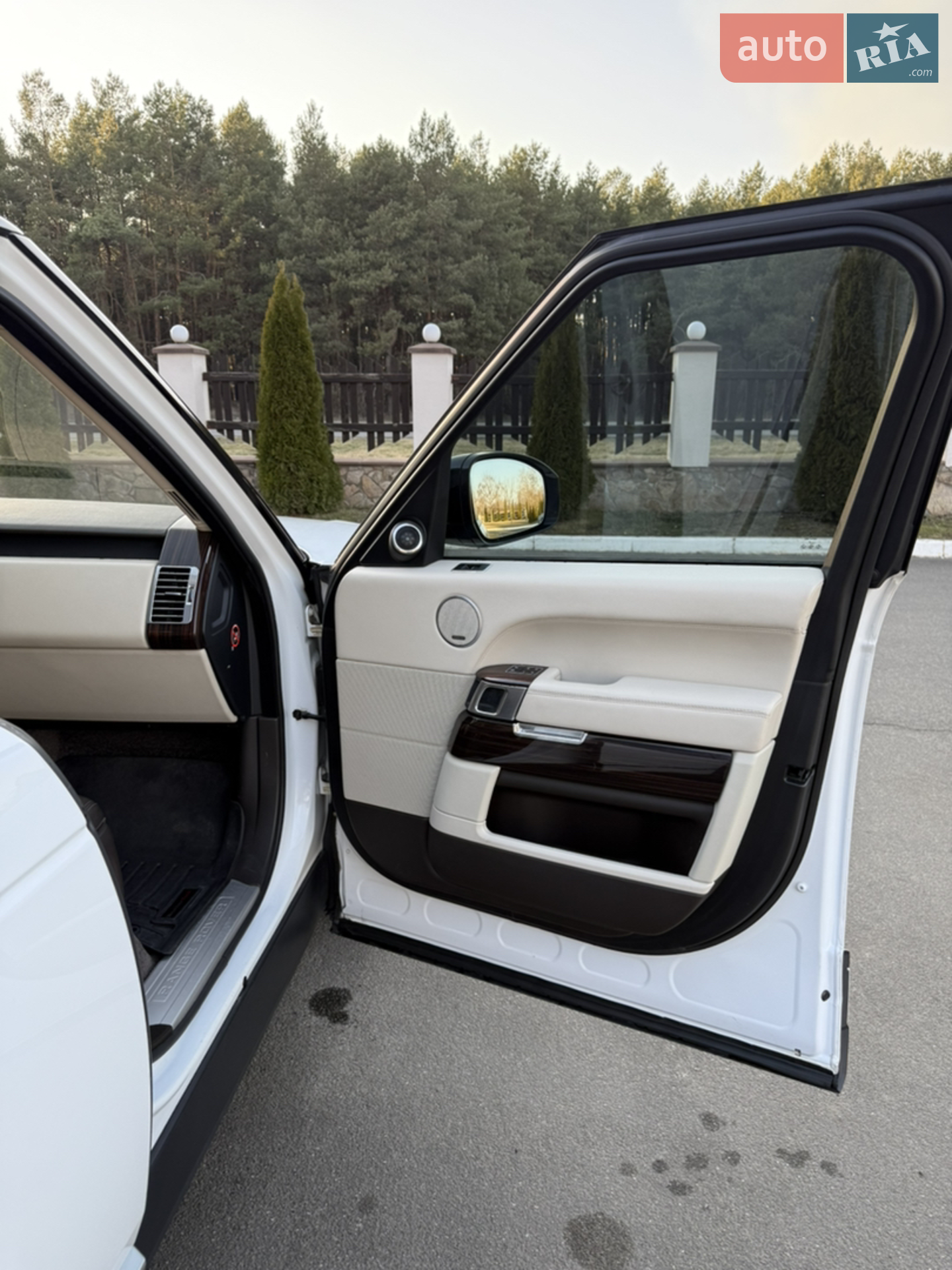 2017 Land Rover Range Rover - мініатюра 37