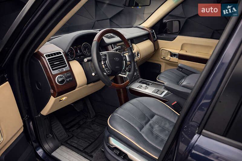 Позашляховик / Кросовер Land Rover Range Rover 2011 в Києві