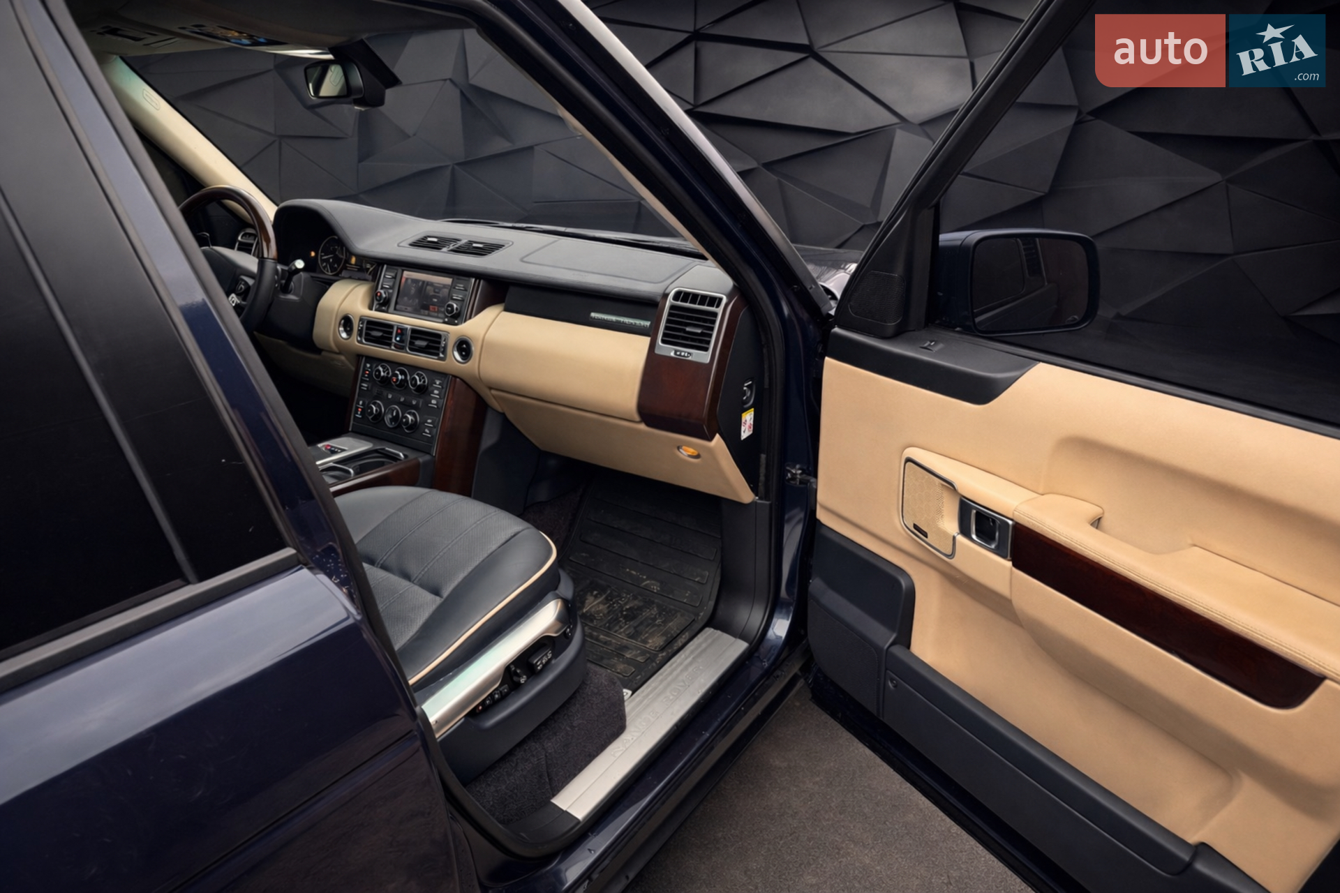 2011 Land Rover Range Rover - мініатюра 7