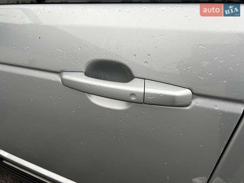 Внедорожник / Кроссовер Land Rover Range Rover 2015 в Киеве