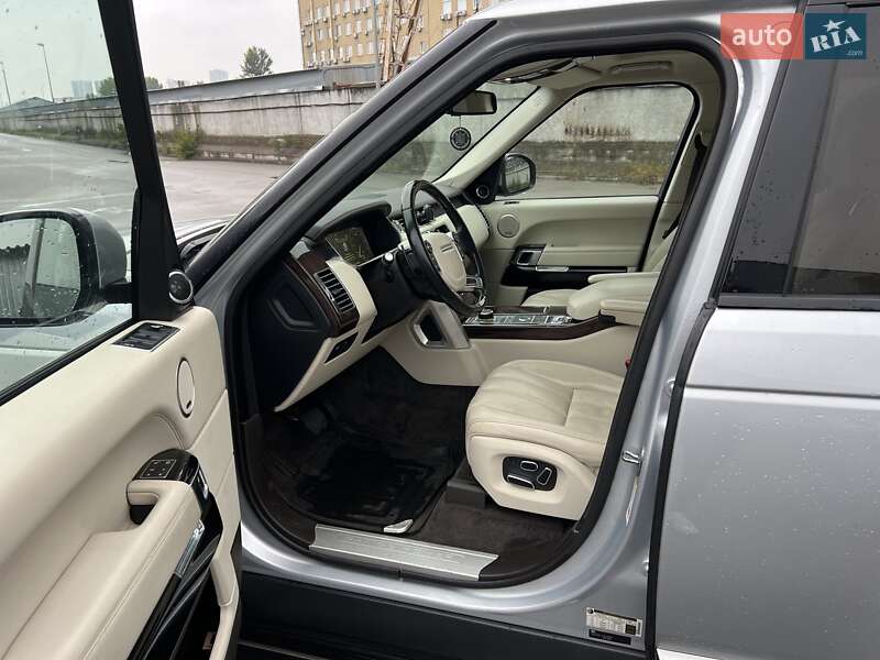 Внедорожник / Кроссовер Land Rover Range Rover 2015 в Киеве