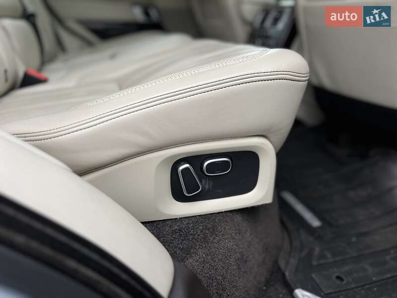 Внедорожник / Кроссовер Land Rover Range Rover 2015 в Киеве