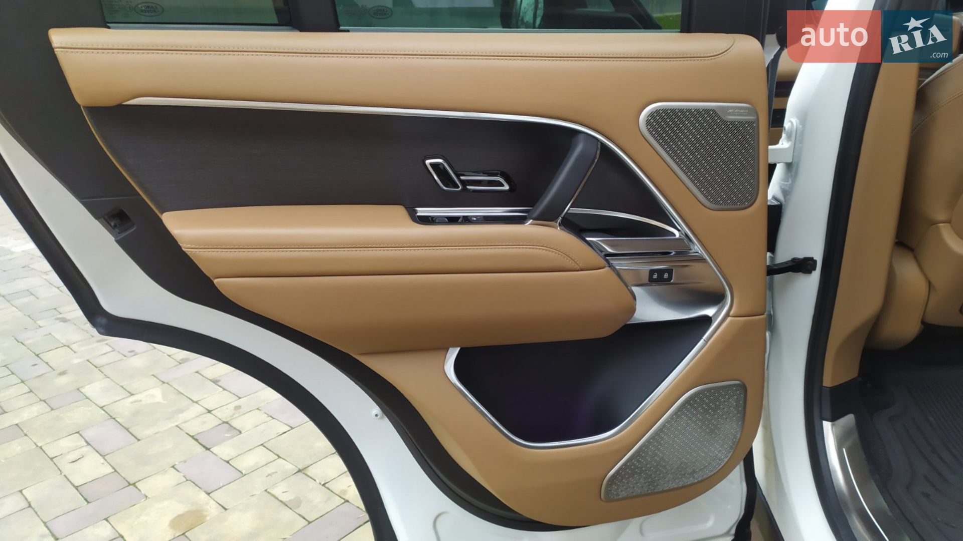 2022 Land Rover Range Rover - мініатюра 22