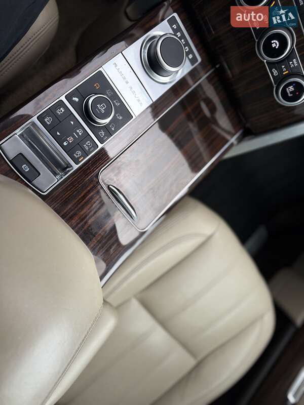 Внедорожник / Кроссовер Land Rover Range Rover 2016 в Львове