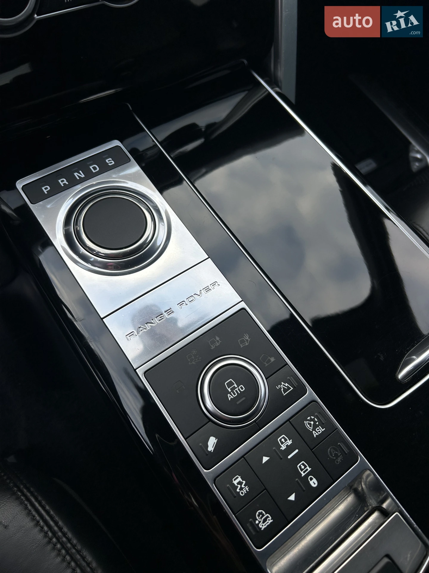 2016 Land Rover Range Rover - мініатюра 20