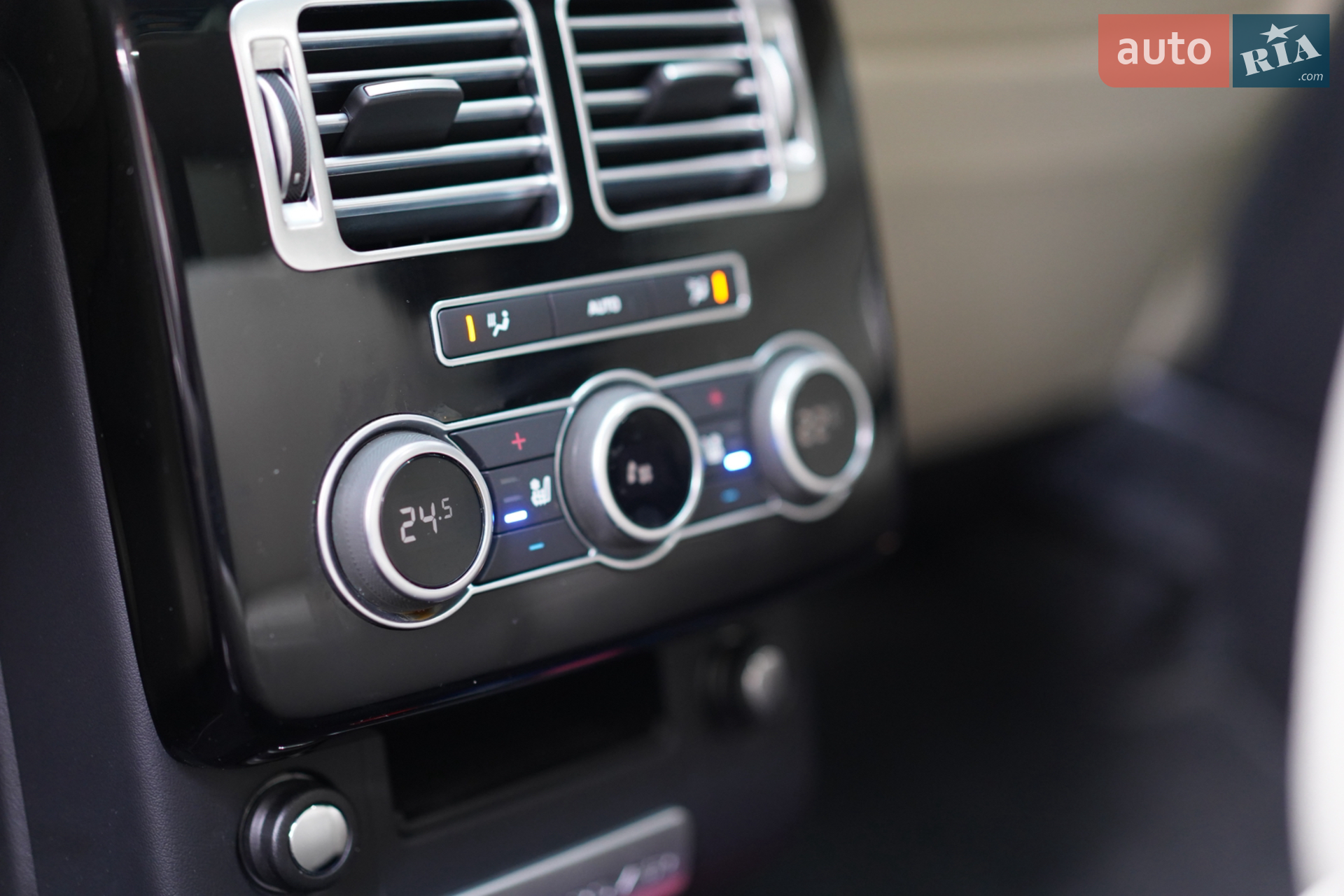 2016 Land Rover Range Rover - мініатюра 15