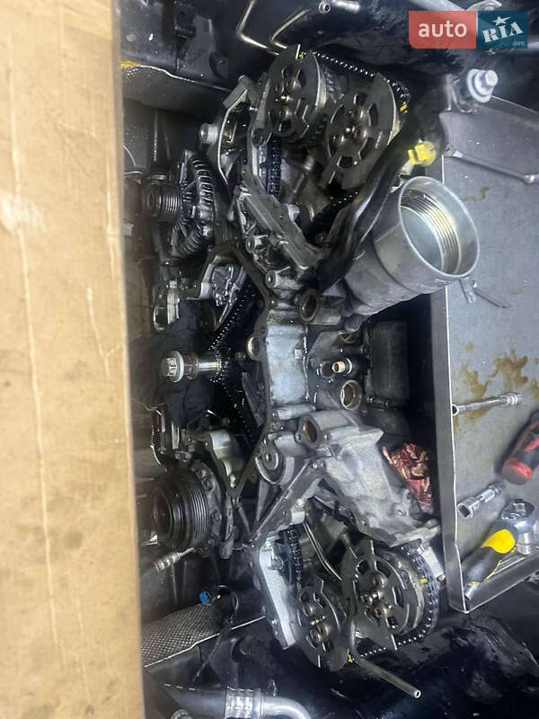 Внедорожник / Кроссовер Land Rover Range Rover 2013 в Полтаве фото 27 Внедорожник / Кроссовер Land Rover Range Rover 2013 в Полтаве