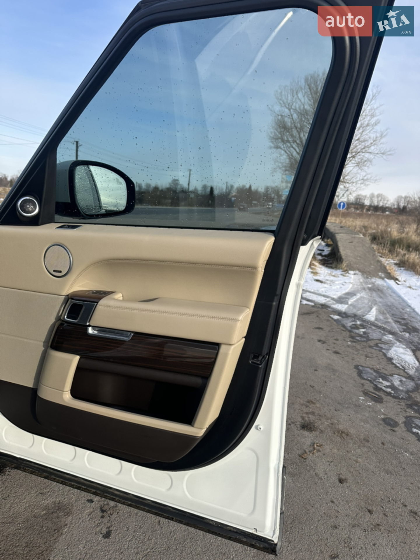 2016 Land Rover Range Rover - мініатюра 29