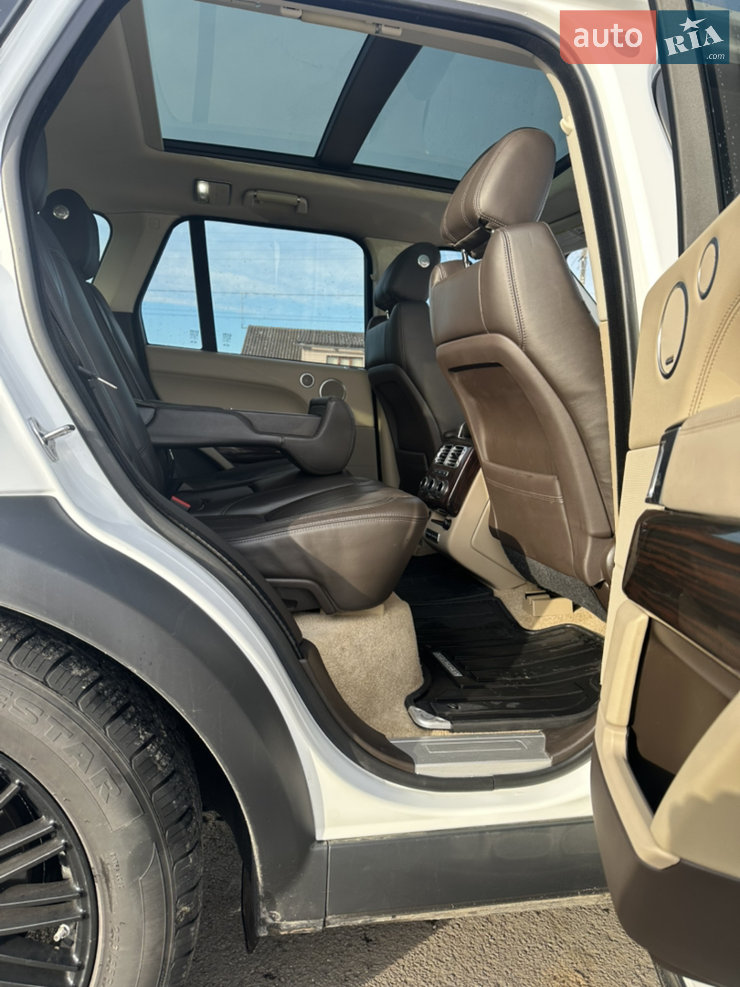 2016 Land Rover Range Rover - мініатюра 36
