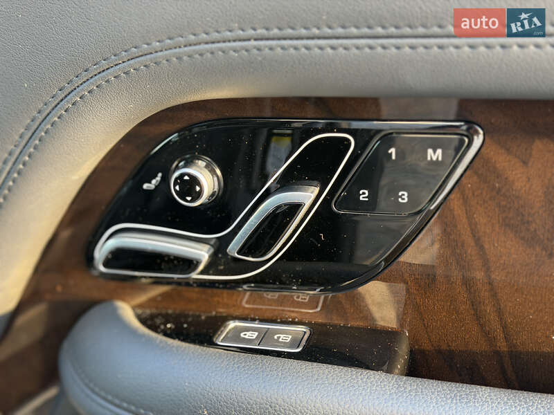 Внедорожник / Кроссовер Land Rover Range Rover 2021 в Киеве фото 48 Внедорожник / Кроссовер Land Rover Range Rover 2021 в Киеве