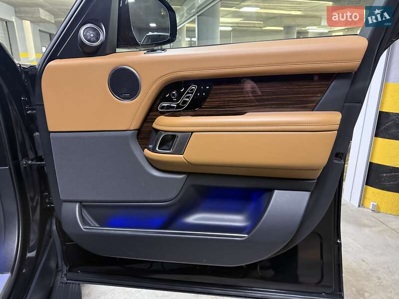 Внедорожник / Кроссовер Land Rover Range Rover 2021 в Киеве фото 98 Внедорожник / Кроссовер Land Rover Range Rover 2021 в Киеве