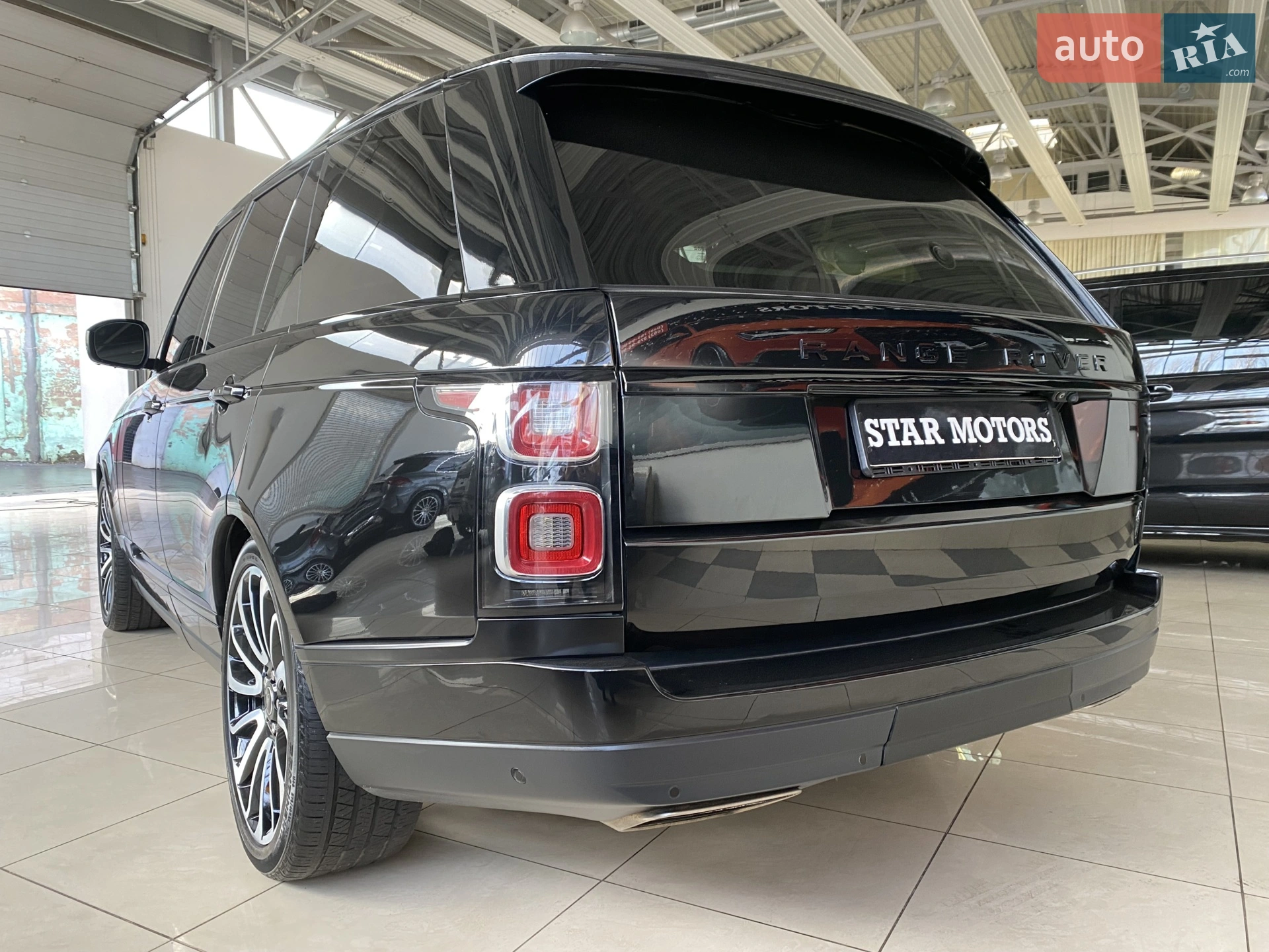 2018 Land Rover Range Rover - мініатюра 15