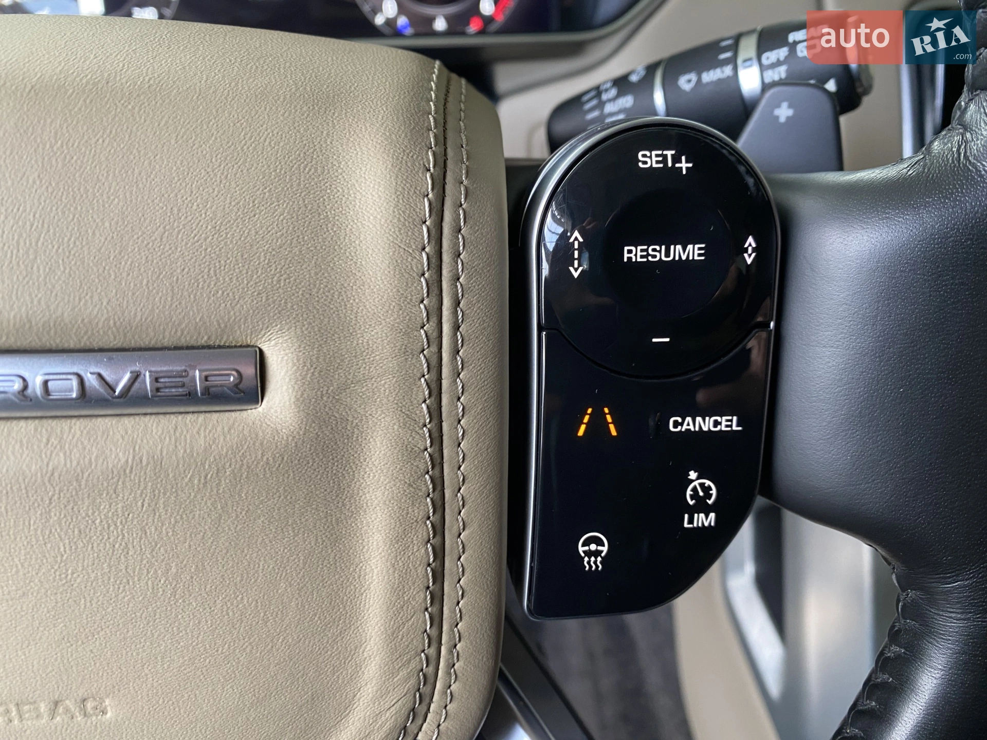 2018 Land Rover Range Rover - мініатюра 27