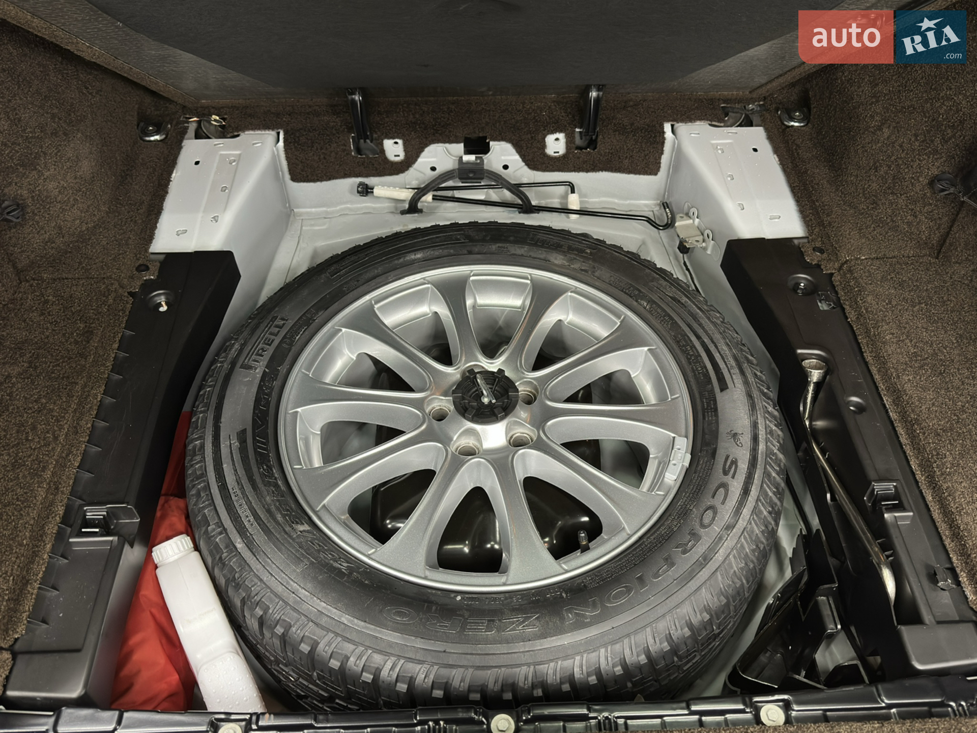 2012 Land Rover Range Rover - мініатюра 26