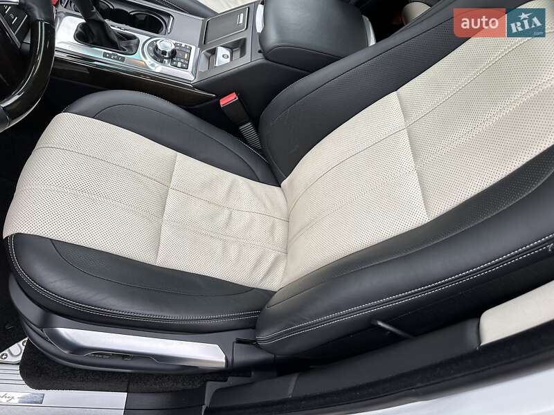 Внедорожник / Кроссовер Land Rover Range Rover 2010 в Киеве