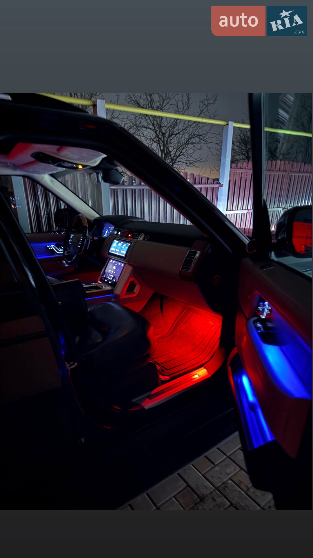 2018 Land Rover Range Rover - мініатюра 27