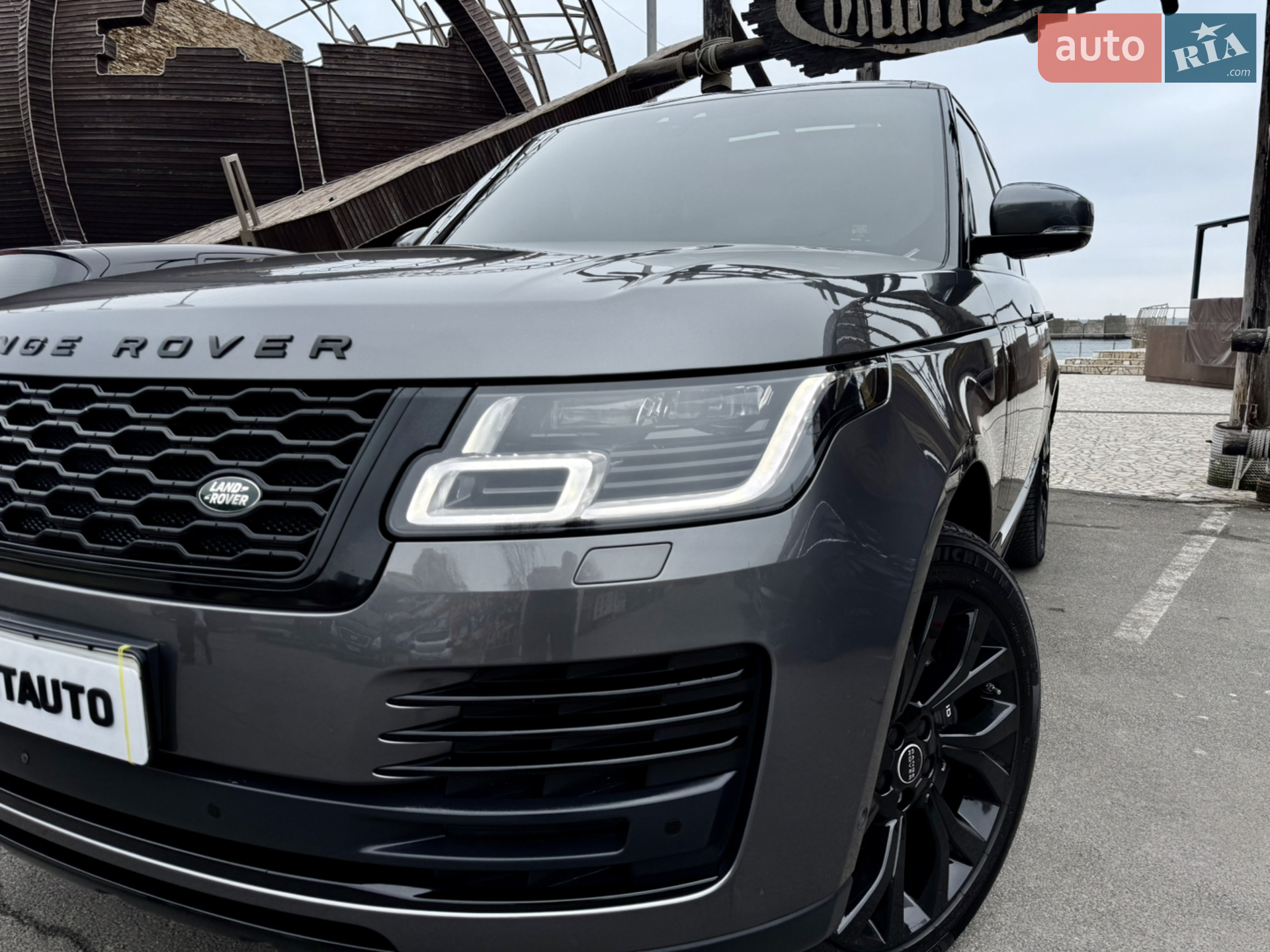 2019 Land Rover Range Rover - мініатюра 18