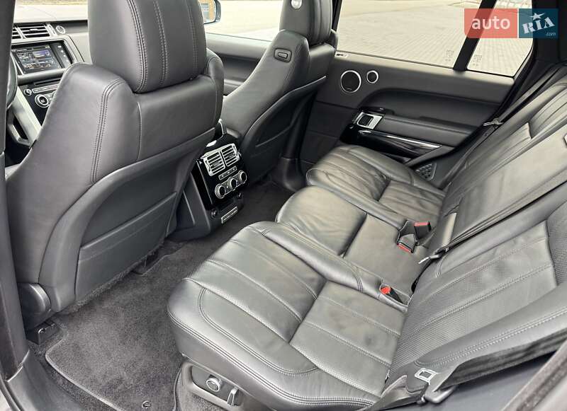 Внедорожник / Кроссовер Land Rover Range Rover 2016 в Черновцах