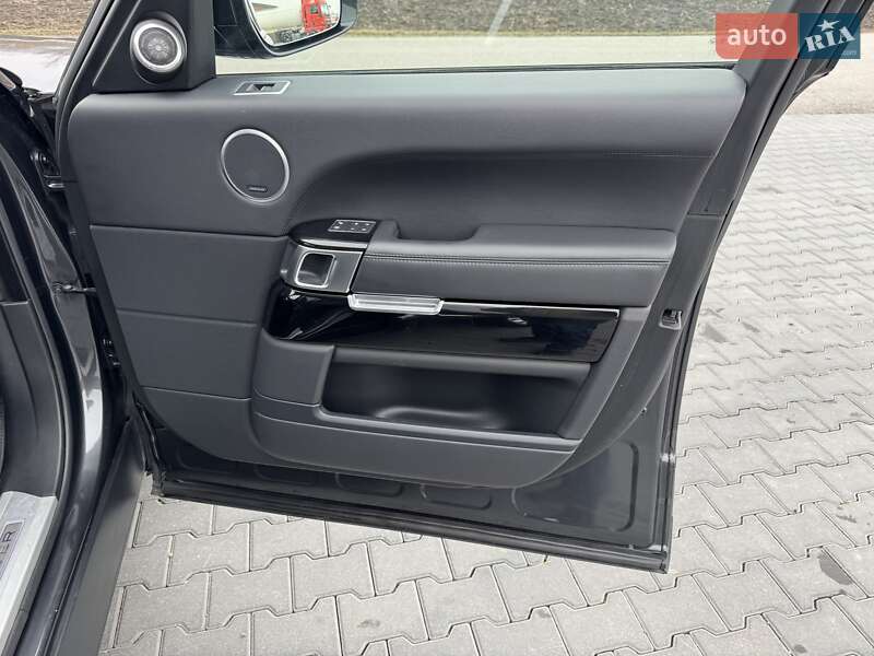 Внедорожник / Кроссовер Land Rover Range Rover 2016 в Черновцах