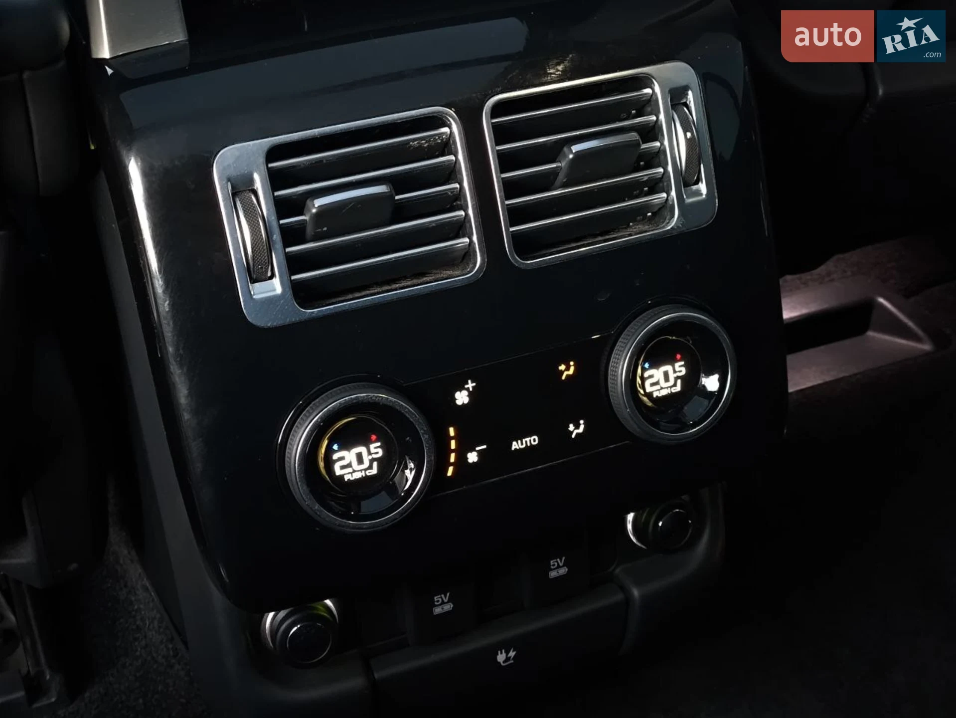 2018 Land Rover Range Rover - мініатюра 36