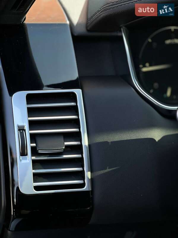 Внедорожник / Кроссовер Land Rover Range Rover 2016 в Киеве фото 28 Внедорожник / Кроссовер Land Rover Range Rover 2016 в Киеве