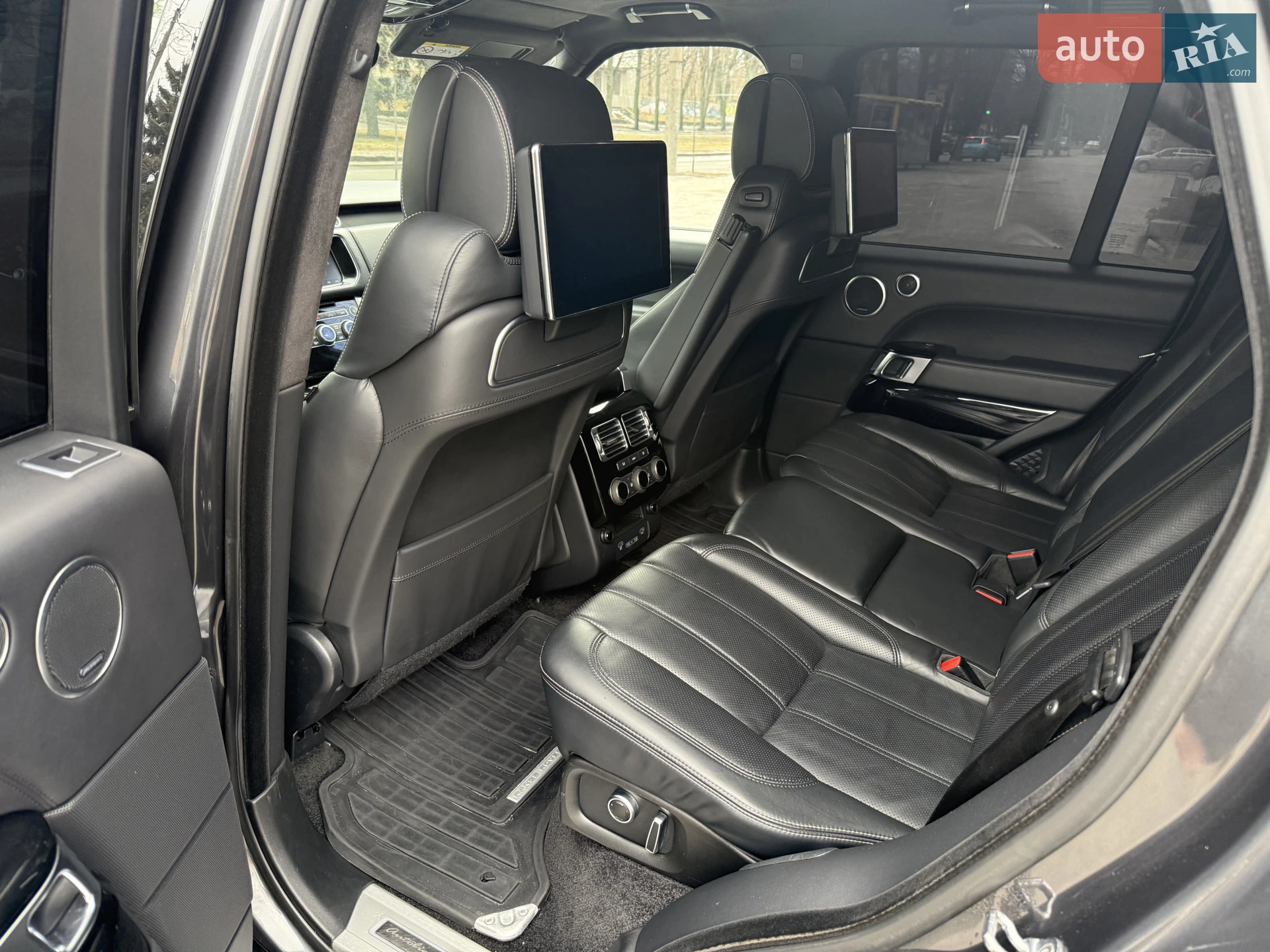 2017 Land Rover Range Rover - мініатюра 29