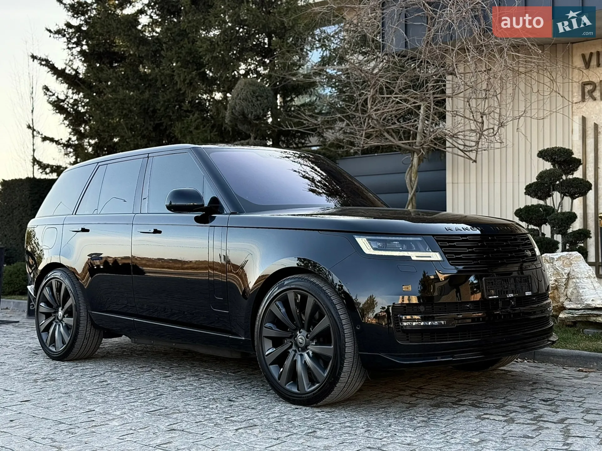 2022 Land Rover Range Rover - мініатюра 25
