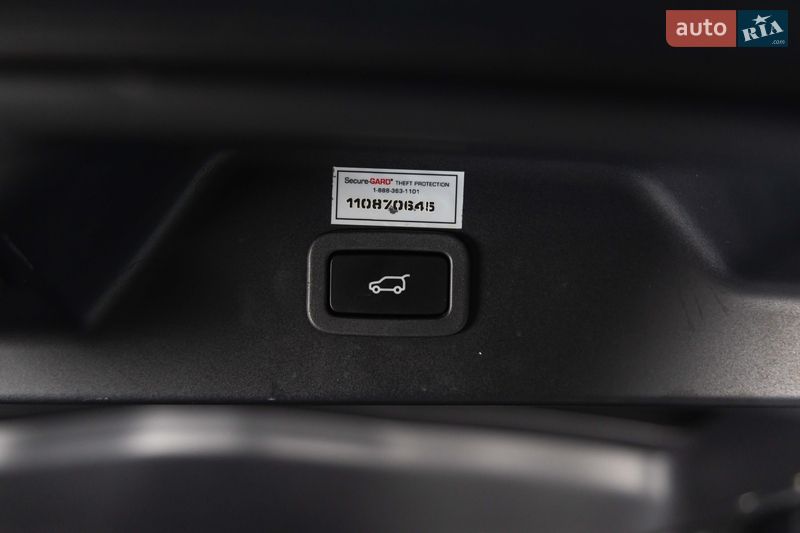 Внедорожник / Кроссовер Land Rover Range Rover 2018 в Луцке