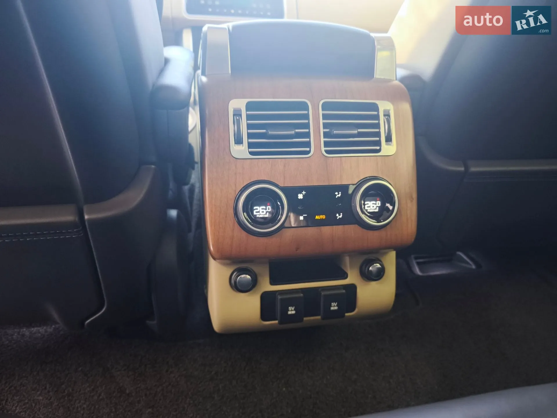 2018 Land Rover Range Rover - мініатюра 14